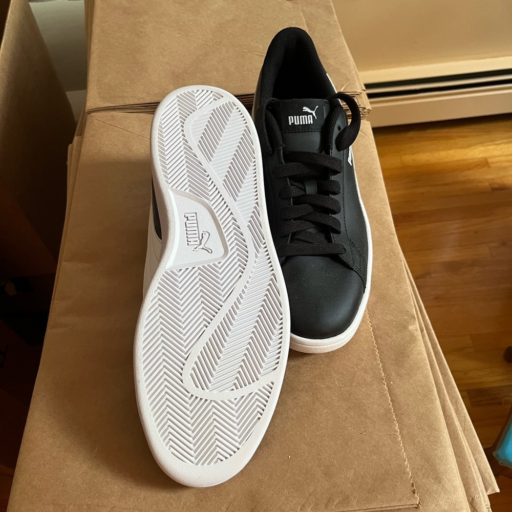Puma Black and White Comfort Sneakers - Picture 2 of 4